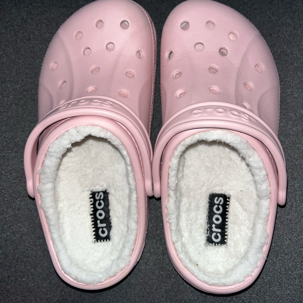 COPY - Pink fuzzy crocs